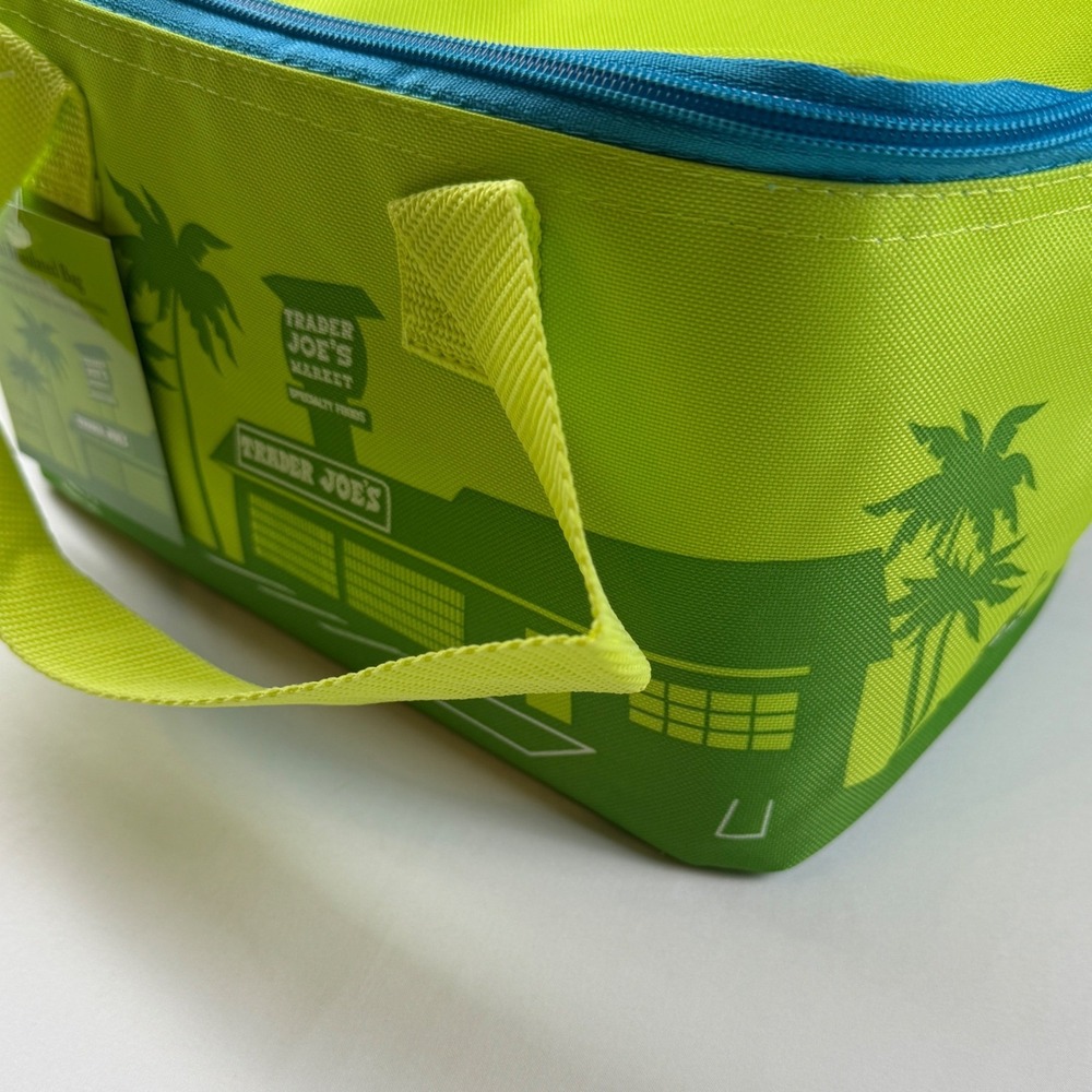 Trader Joe's Mini Insulated Bag Unisex OS Lime Green Palm Tree Cooler NWT